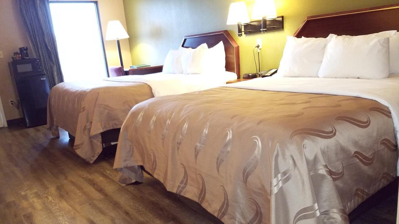 Quality Inn Александрия Экстерьер фото
