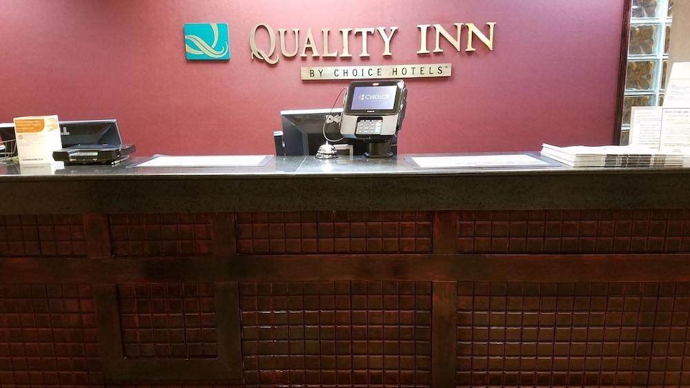 Quality Inn Александрия Экстерьер фото