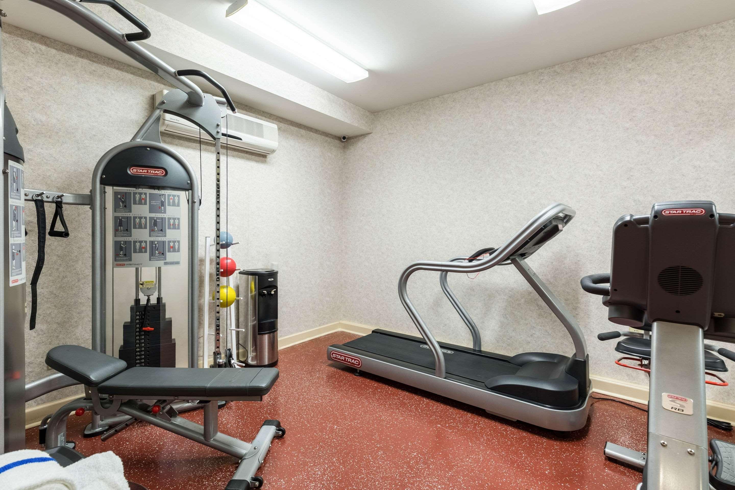 Quality Inn Александрия Экстерьер фото