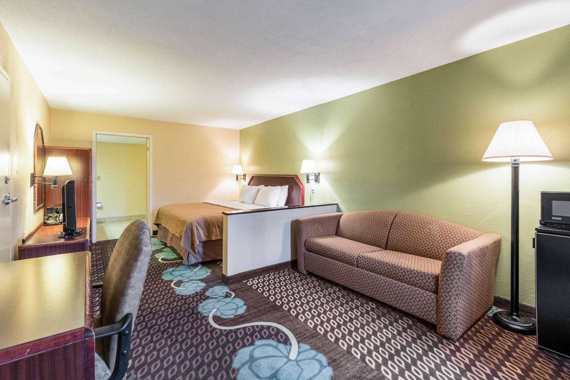 Quality Inn Александрия Экстерьер фото