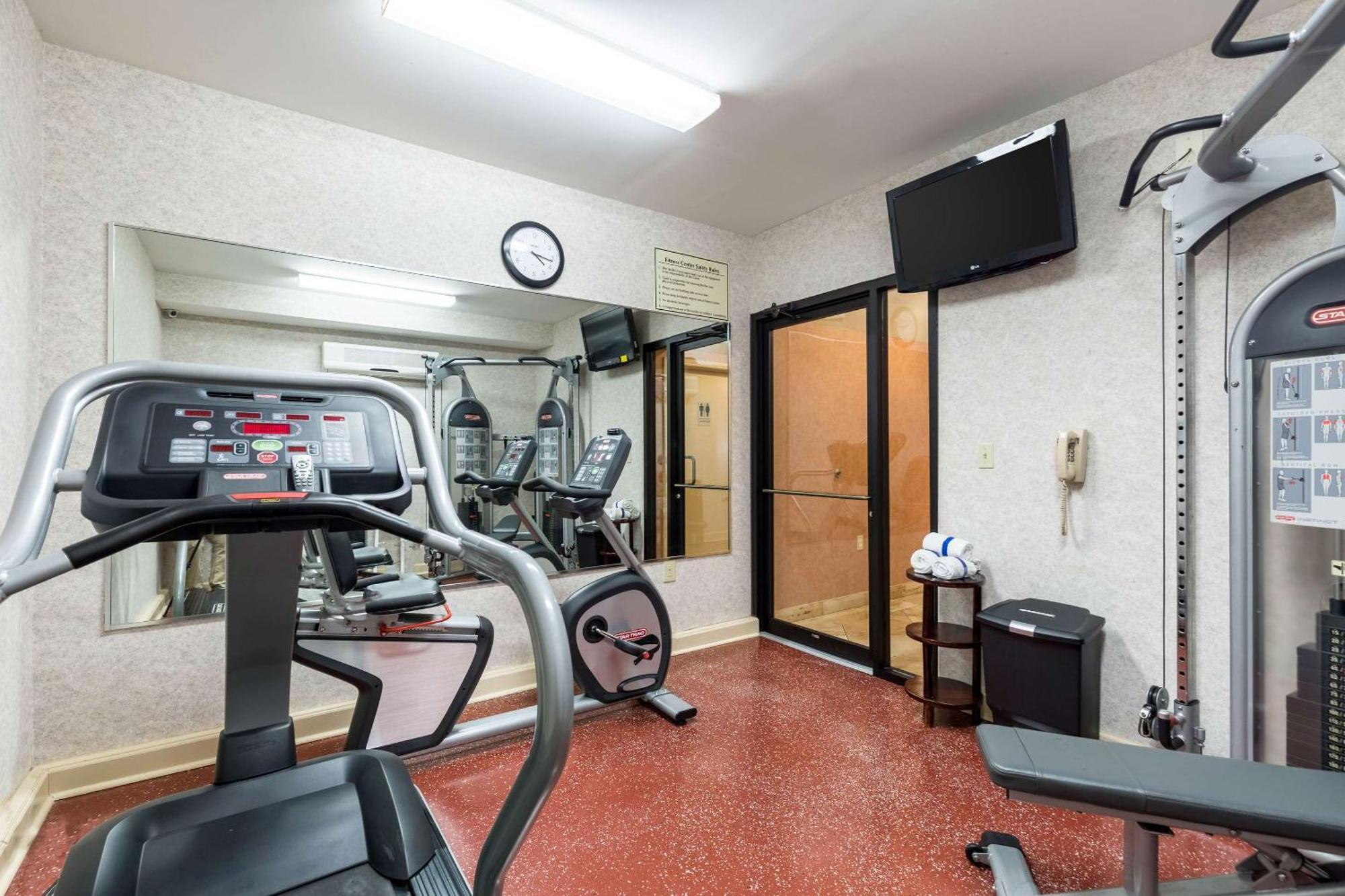 Quality Inn Александрия Экстерьер фото