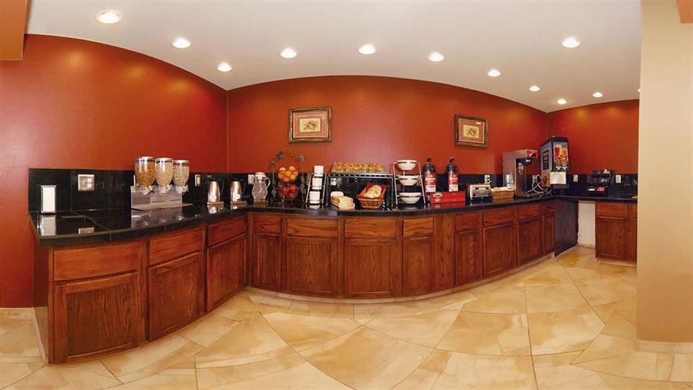 Quality Inn Александрия Экстерьер фото